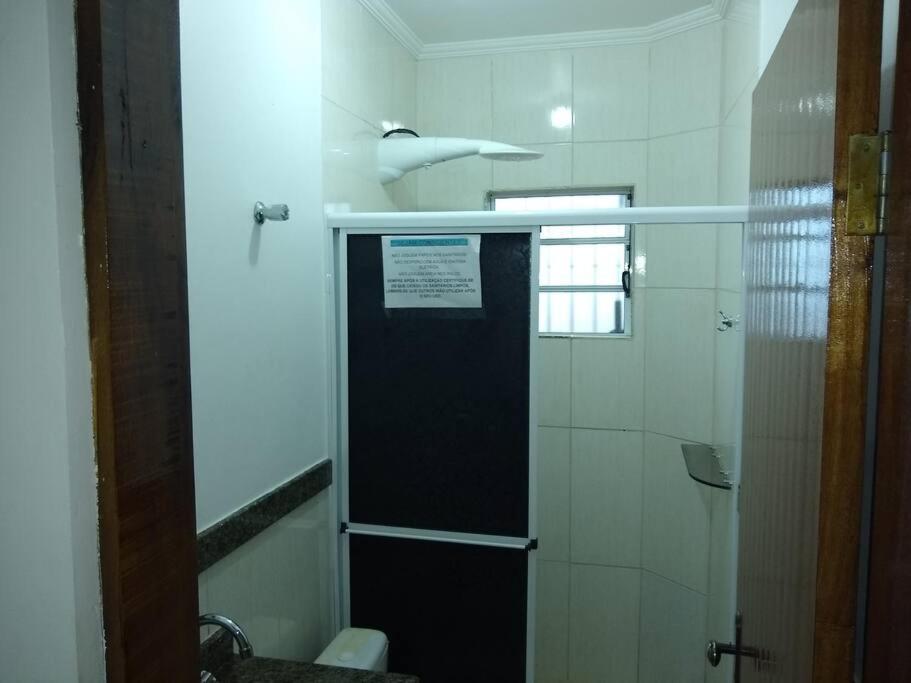 Casa Com Piscina Aquecida, Churrasqueira E Wi-fi, Lado De